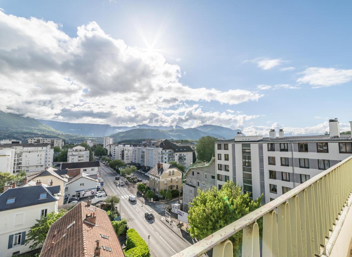 Apartamento Vue sensationnelle - Wifi fibre - Arrivée autonome Chambéry Exterior foto