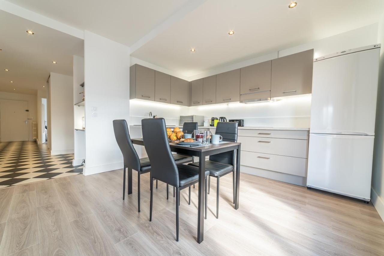 Apartamento Vue sensationnelle - Wifi fibre - Arrivée autonome Chambéry Exterior foto