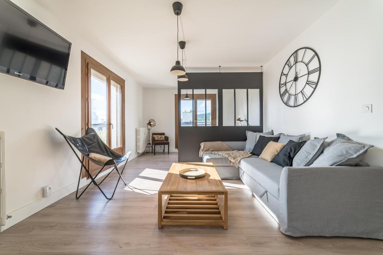 Apartamento Vue sensationnelle - Wifi fibre - Arrivée autonome Chambéry Exterior foto