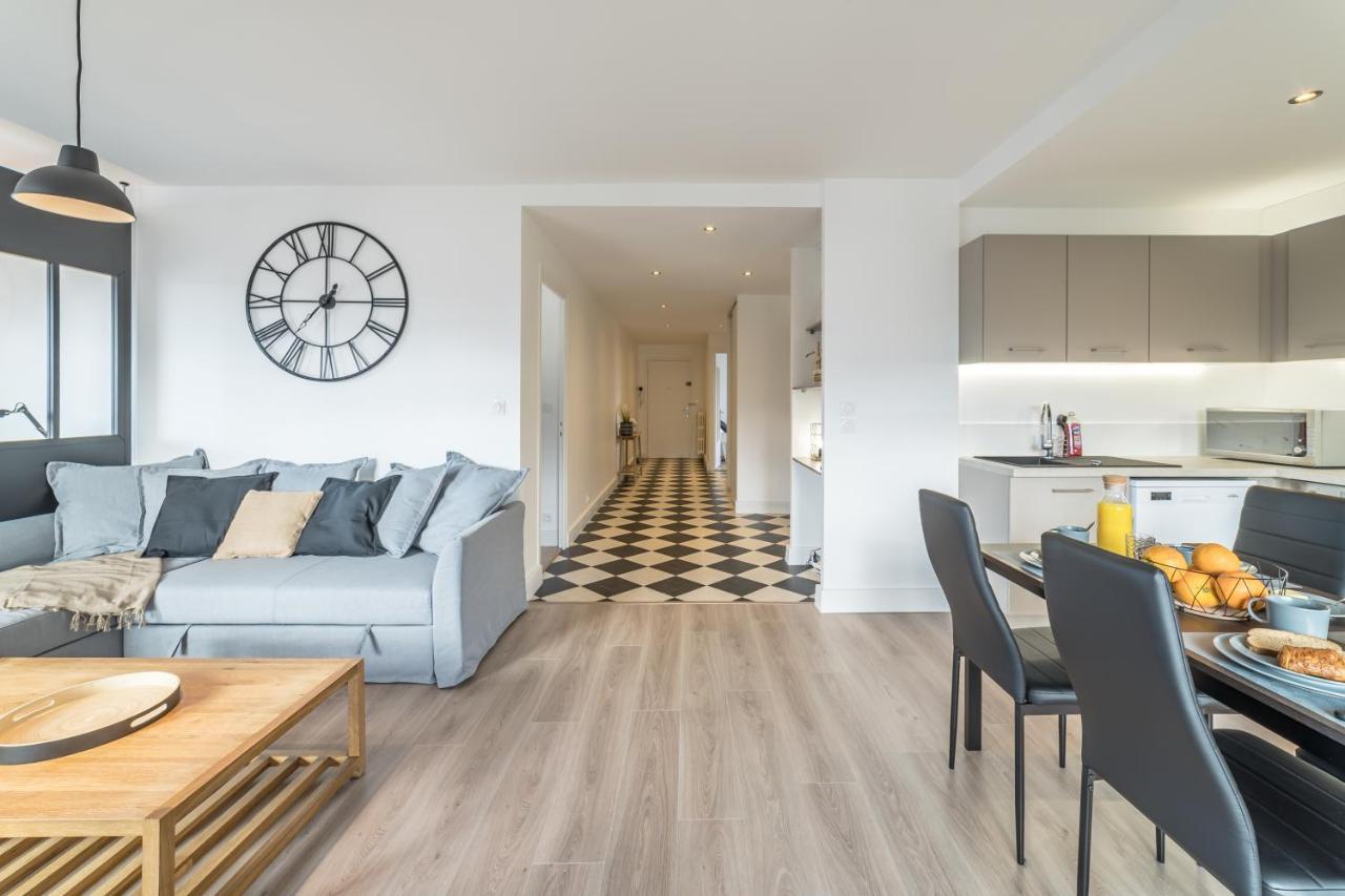 Apartamento Vue sensationnelle - Wifi fibre - Arrivée autonome Chambéry Exterior foto
