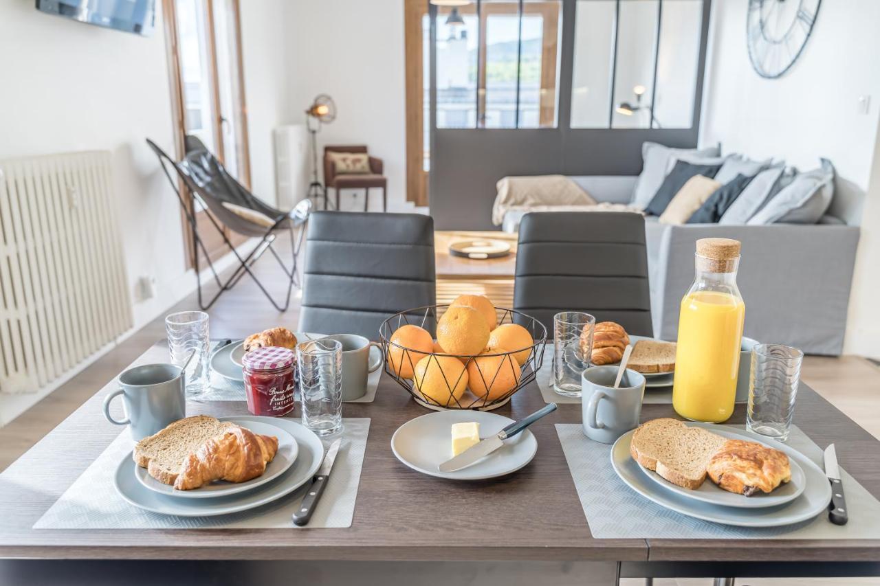 Apartamento Vue sensationnelle - Wifi fibre - Arrivée autonome Chambéry Exterior foto