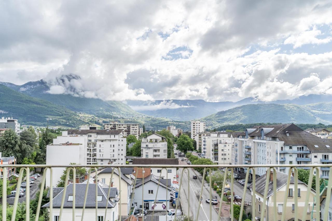 Apartamento Vue sensationnelle - Wifi fibre - Arrivée autonome Chambéry Exterior foto
